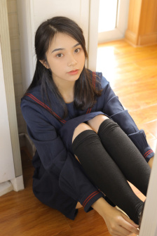 90岁肥老奶奶毛毛外套