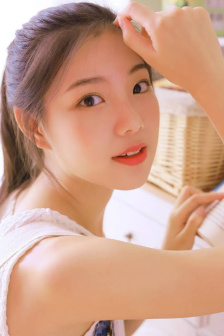 当着太子的面皇帝宠幸了太子妃